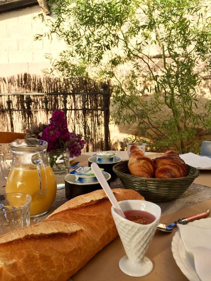 La Bouchere 33 Acomodação com café da manhã Meuzac Exterior foto